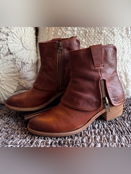 Kork-Ease Shoes - Gorgeous Kork-Ease Kalista Leather Zip Boots Tan Rum (Brown) Women’s 8M